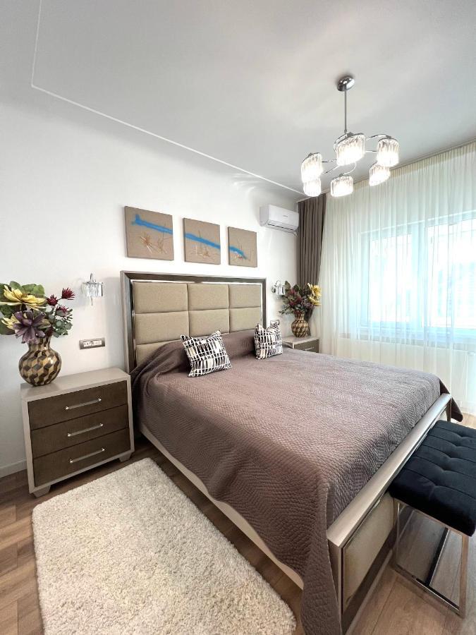 Sky View - Luxury Apartament - Sanador Victoriei Bucarest Extérieur photo