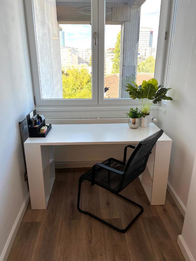 Sky View - Luxury Apartament - Sanador Victoriei Bucarest Extérieur photo